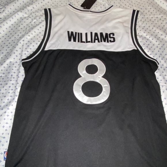 Adidas - Picture 3 of 5